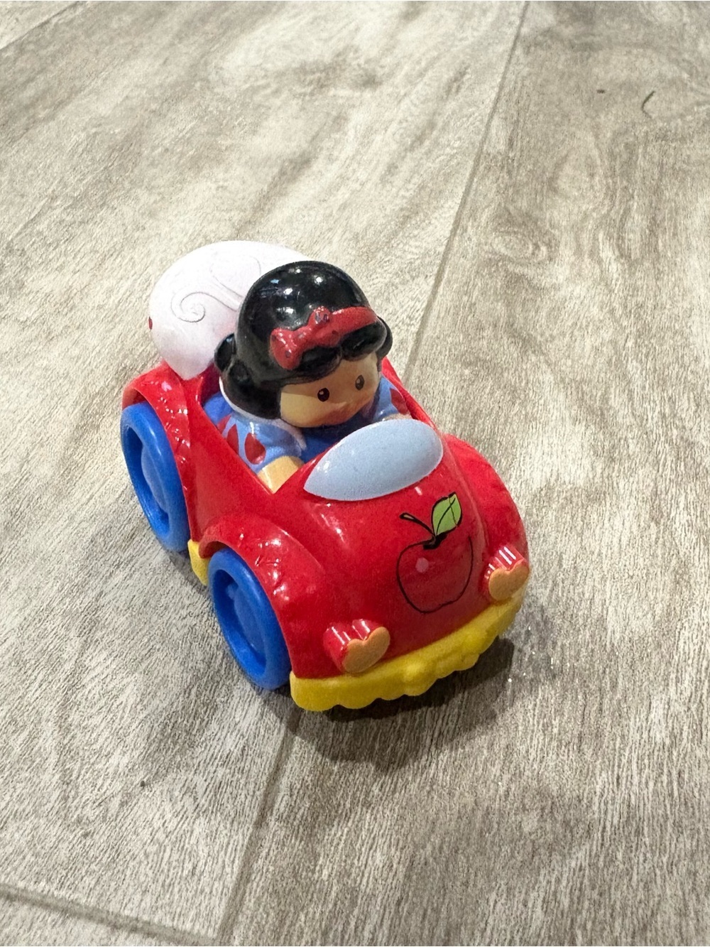 Fisher Price Little People Snow White Wheelie Red Car HTF RARE